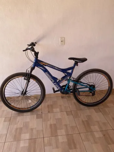 Bicicleta Houston Stinger Aro 26 - 7 Marchas