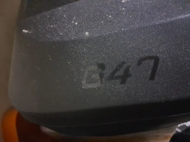 Vendo esse baú 47 litros
