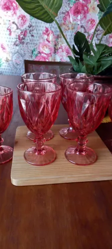 Jogo 6 Taças Vidro Vermelho Rubi Diamante Vintage Raras - Mesa Posta