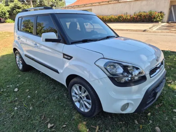 Kia Motors Soul 1.6/ 1.6 16V Flex Aut. 2012
