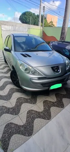 Peugeot 207 XR 1.4 Flex 8V 5P 2013
