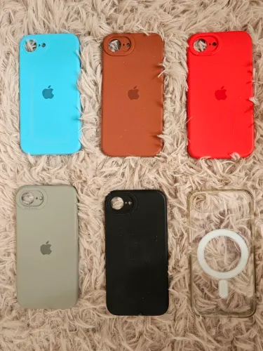 Capas Protetoras para IPhone 16 E /17 E. 06 unidades. Super Bonitas e de Qualidade.