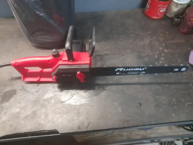 Motosserra eletrica 220v