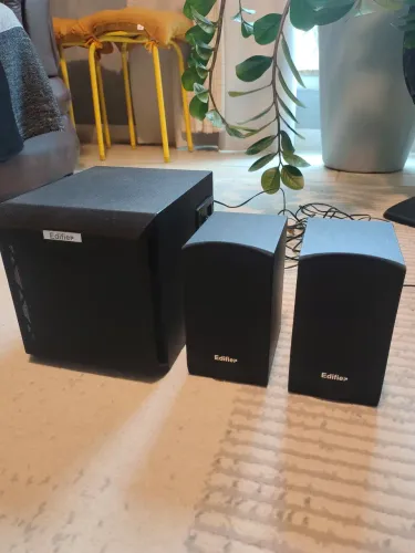 Caixa de Som 2.1 Edifier X100 - 15W RMS