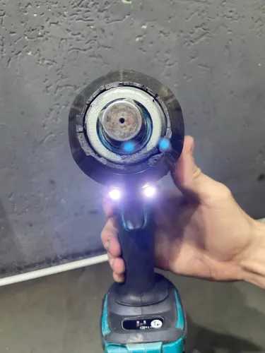 Chave de impacto 18v Makita
