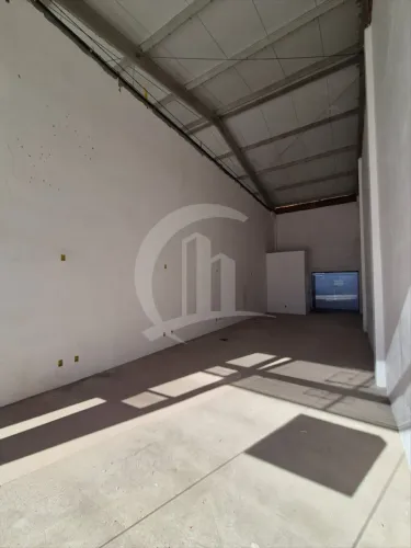 Chegou a sua chance de instalar o seu negócio em um dos melhores pontos comerciais de Arac