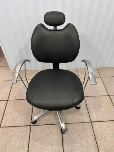 cadeira para studio de beleza