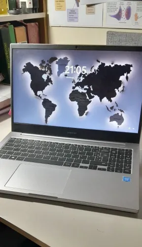 Notebook Samsung Book E20