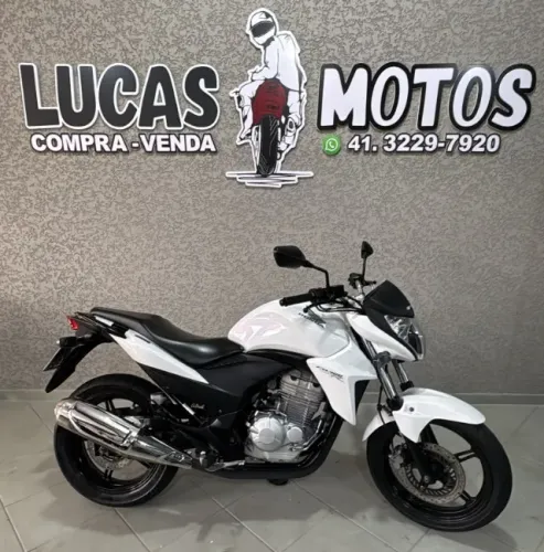 CB300R 2014 32MIL KM IMPECAVEL