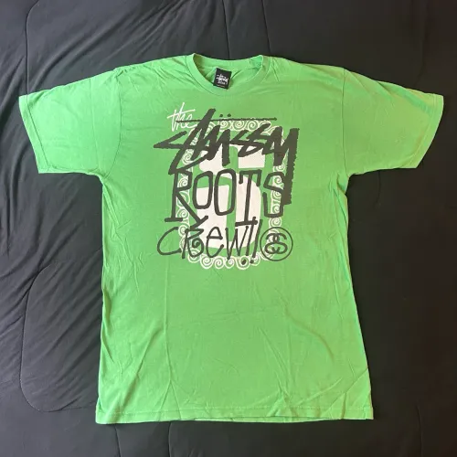 Caliseta Stussy Roots Crew Verde - Tamanho M