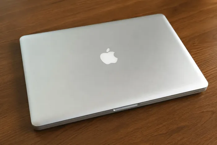 Carcaça MacBook 2010