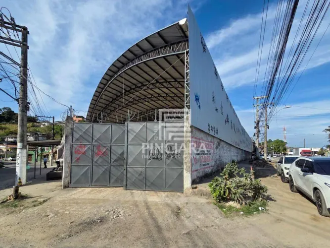 Galpão de 2.000 m² no Arsenal, São Gonçalo/RJ - Alugue por R$ 30.000/mês + taxas