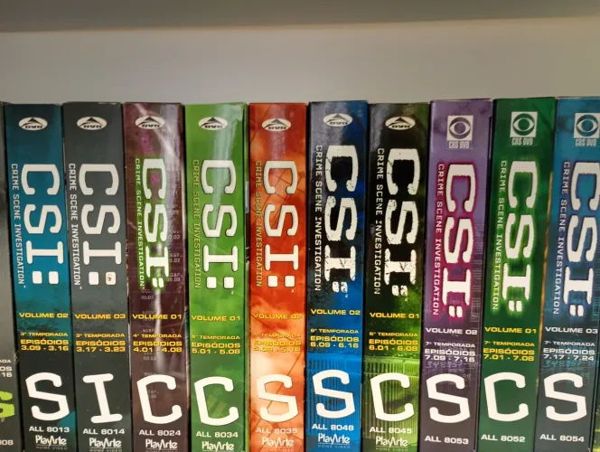 Coleção Dvds CSi temporadas/1,2,3,4,5,6,7,9.falta o número 8.