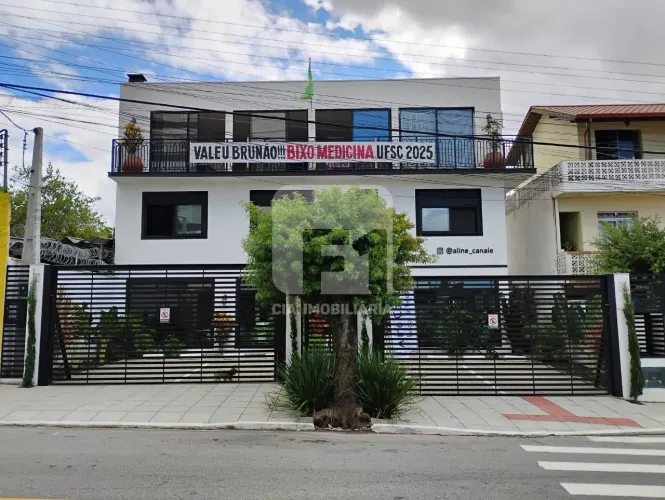 Casas comercial à venda no Jardim Atlântico
