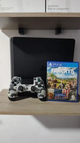 Ps4 slim 1tb nunca aberto com o lacre da Sony
