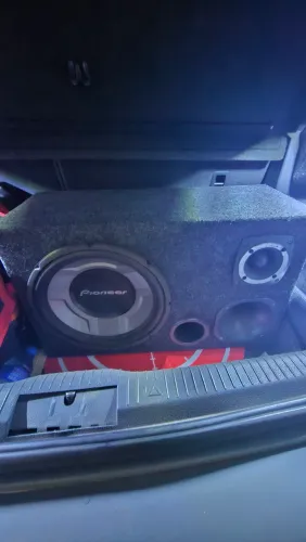Som automotivo