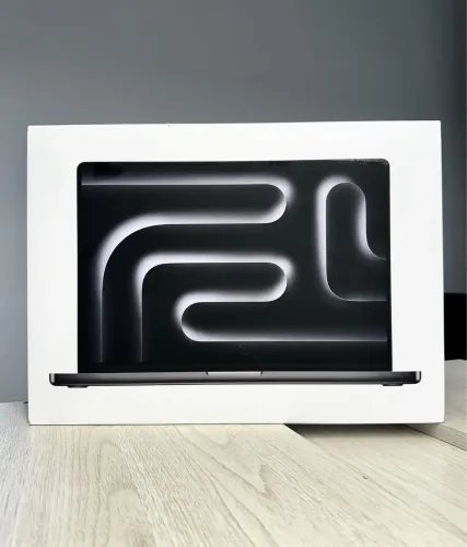 MacBook Pro M3 Pro 14.2