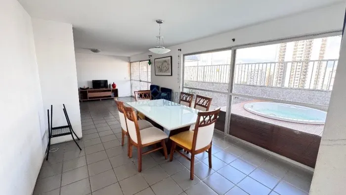 Apartamento Duplex - 240 m2 - 4 quartos (3 suítes) em Boa Viagem - Recife/PE