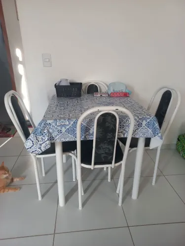 Mesa quatro cadeiras