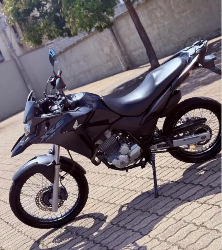 Xre 300