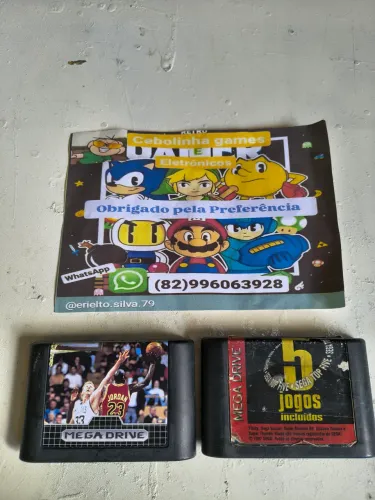 Dois cartuchos originais de mega drive