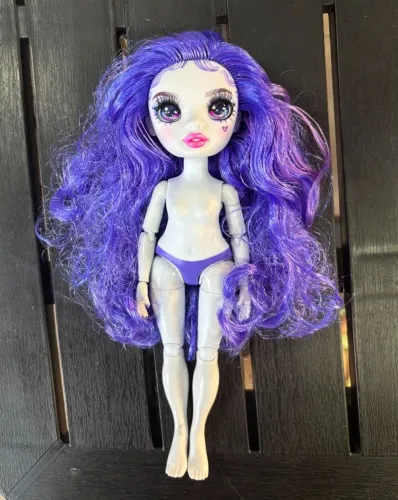 Boneca Rainbow High Shadow High Uma Van Hoose Sucata