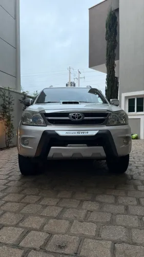 Toyota Hilux SW4 SRV D4-d 4X4 3.0 TDI Dies. AUT 2006