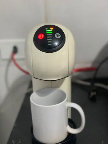 Cafeteira Nescafé Dolce Gusto Genio S Branca