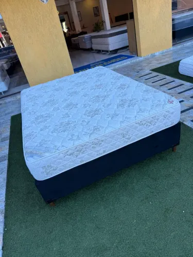 Cama de casal Ronconi seminova - ENTREGAMOS!