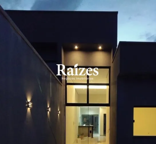 Casa residencial à venda com 2 quartos no Shopping Park, Região Sul de Uberlândia