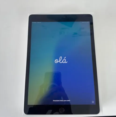 iPad 9ª Geração 64GB Wi-Fi + 4G Prata - Novo, sem uso, desbloqueado