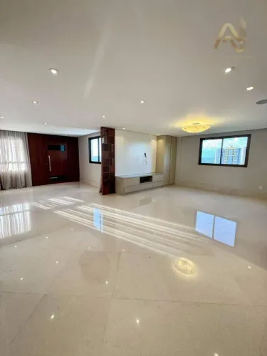 Apartamento com 6 quartos s/ 5 suítes e 570 m² - Edifício Cristal, Ponta Negra