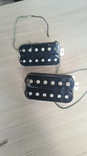 Captadores Gibson 496R e 500T