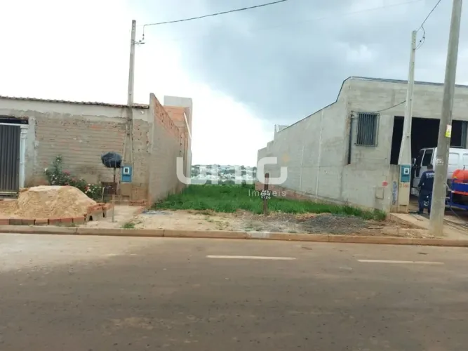 Exelente terreno comercial no bairro monte feliz, de grande fluxo REF: TE0856
