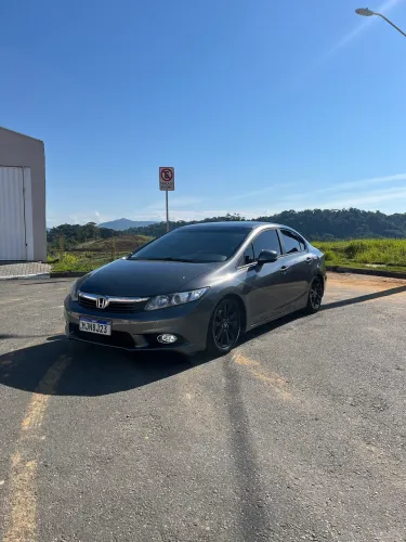 Honda Civic Sedan LXS 1.8/1.8 Flex 16V Aut. 4P 2012