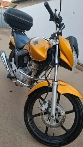 Honda Titan CG150 Flex - Único dono