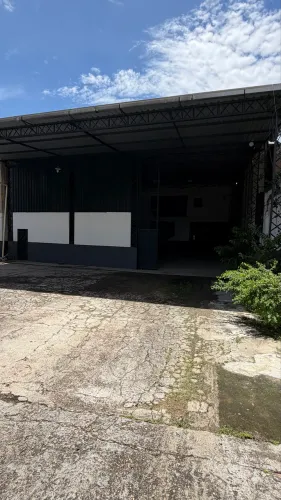 Galpão 850 mt2 na Cachoeirinha