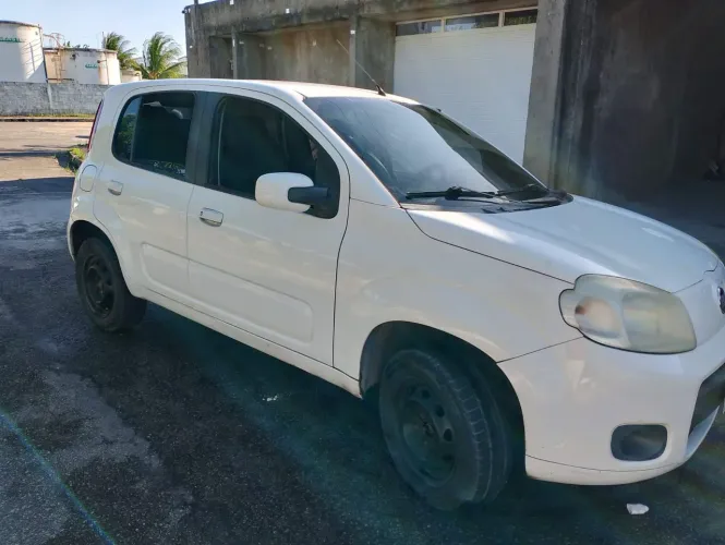 Fiat Uno Vivace/rua 1.0 EVO Fire Flex 8V 5P 2014
