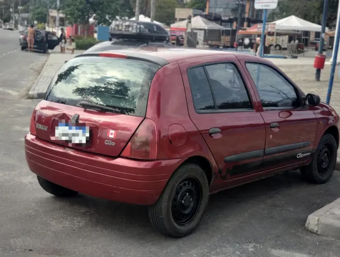 Renault Clio RN/ Expression 1.0 5P 2001