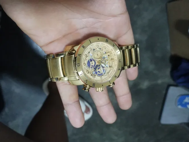 Relógio Masculino Estilo Bulgari Dourado - Funcionando Perfeitamente