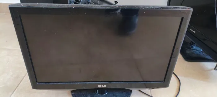 Tv monitor 22" LG HDMI