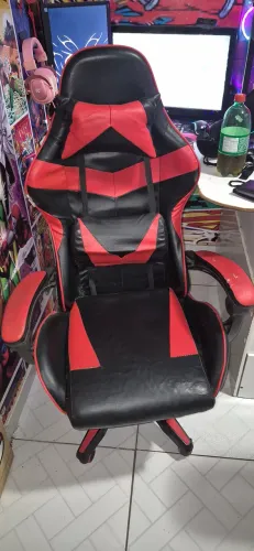 Cadeira Gamer Preta e Vermelha - Confortável e Reclinável
