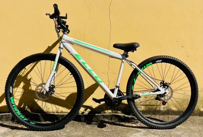 Mountain Bike Ello Bike Velox Aero Aro 26 Branco/verde 21 Marchas