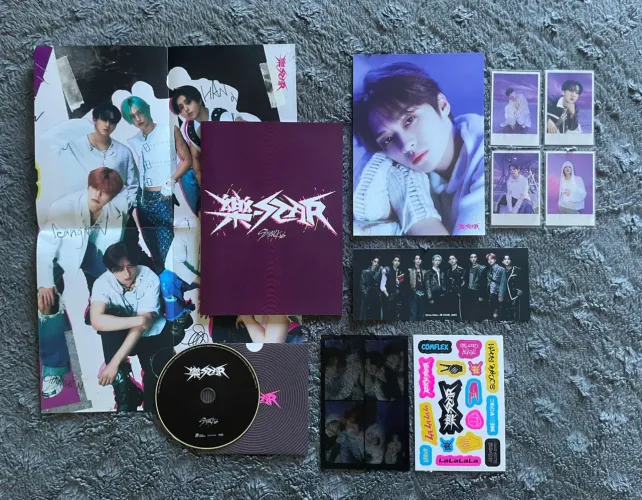 álbum stray kids rock-star limited incompleto