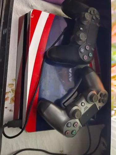 Play station 4