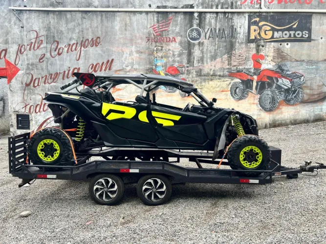 Quadriciclo utv 4 lugares 1000 Cil Maverick x3 rs Max 2020
