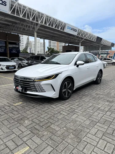 BYD King GS 1.5 16V Híbrido Aut. 2025