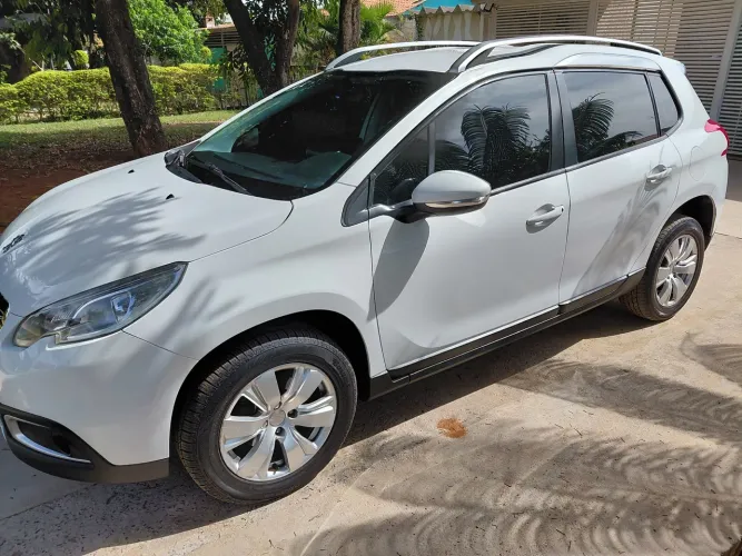 Peugeot 2008 Allure 1.6 Flex 16V 5P Aut. 2016