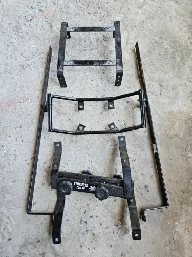 Suporte deslizante para baú