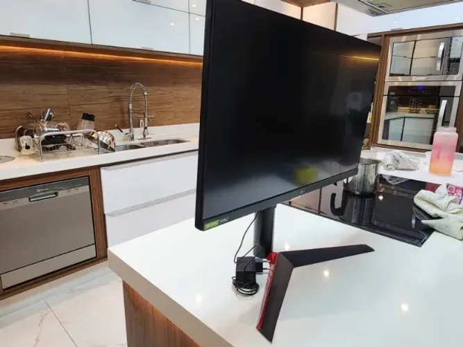 Monitor LG 27gl650f 144Hz